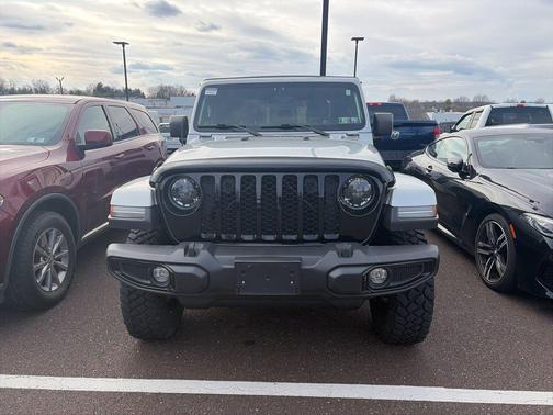 2023 Jeep Gladiator Willys 4x4