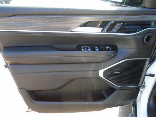 2024 Jeep Wagoneer L Series II 4x4