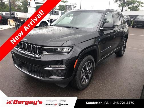2023 Jeep Grand Cherokee 4xe Base