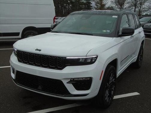 2025 Jeep Grand Cherokee Summit