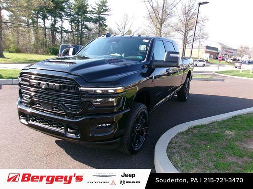 Diamond Black Crystal Pearlcoat 2026 RAM 2500 Laramie Mega Cab 4x4 6'4' Box