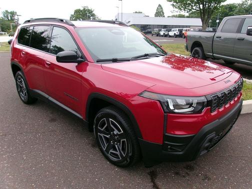 Red Hot Pearlcoat 2026 Jeep Cherokee Laredo