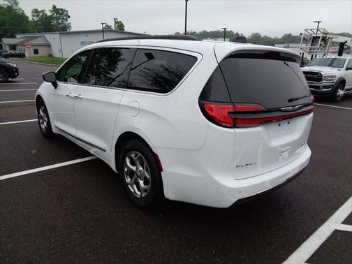 2023 Chrysler Pacifica Limited