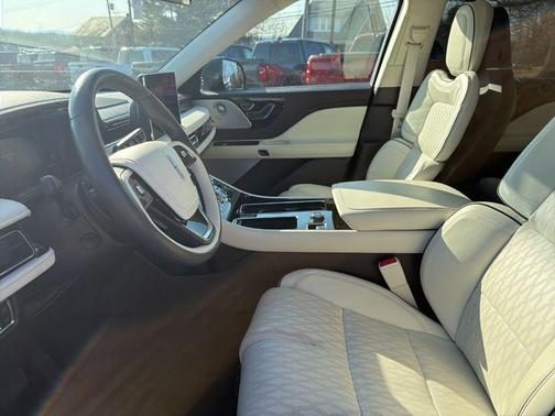 2023 Lincoln Aviator Black Label AWD