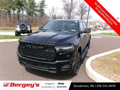 Diamond Black Crystal Pearlcoat 2026 RAM 1500 Big Horn/Lone Star