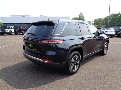 2023 Jeep Grand Cherokee 4xe Base