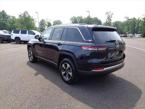 2023 Jeep Grand Cherokee 4xe Base