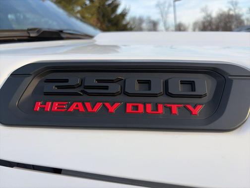 2025 RAM 2500 Big Horn Crew Cab 4x4 6'4' Box