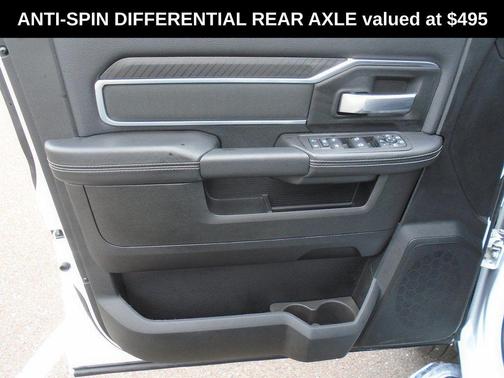 2025 RAM 2500 Big Horn Crew Cab 4x4 6'4' Box