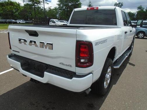 2025 RAM 2500 Big Horn Crew Cab 4x4 6'4' Box