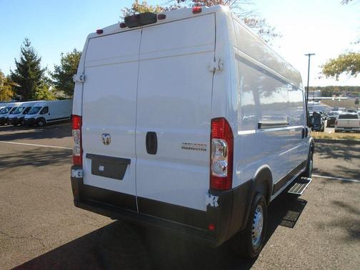 2025 RAM ProMaster 2500 Tradesman