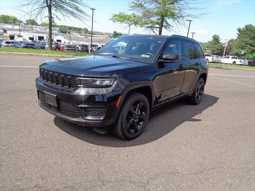 2022 Jeep Grand Cherokee Altitude