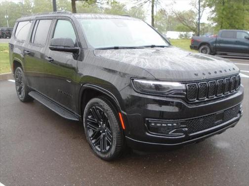 2025 Jeep Wagoneer L Series II Carbide 4x4