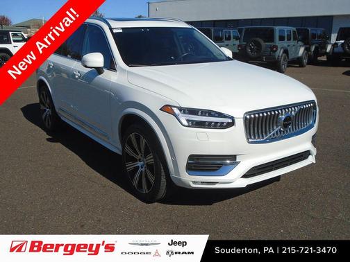 2022 Volvo XC90 T6 Inscription