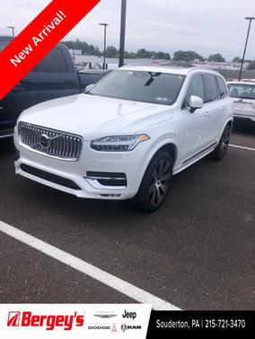 2022 Volvo XC90 T6 Inscription