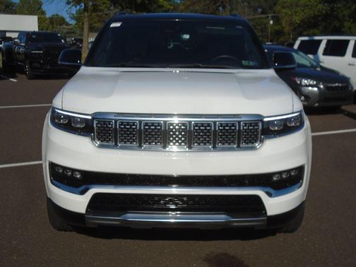 2024 Jeep Grand Wagoneer L Series III 4x4