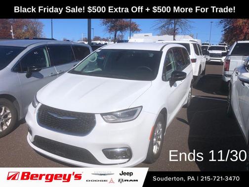 2024 Chrysler Pacifica Touring L