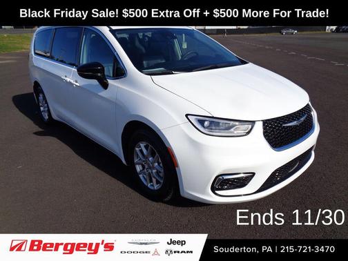 2024 Chrysler Pacifica Touring L