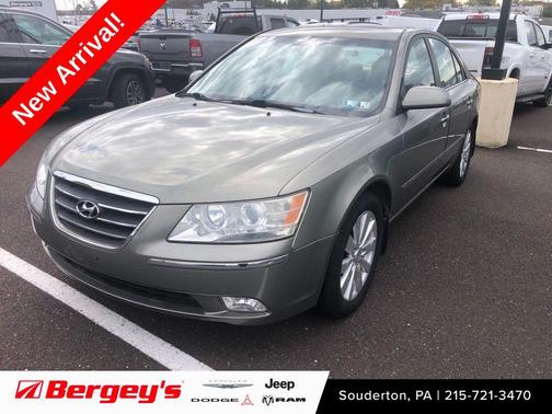 2010 Hyundai SONATA Limited