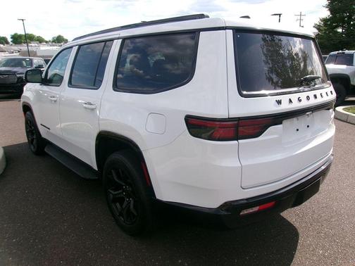 Bright White Clearcoat 2024 Jeep Wagoneer Series II Carbide 4x4