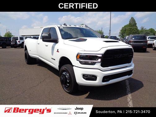 2024 RAM 3500 Laramie Crew Cab 4x4 8' Box