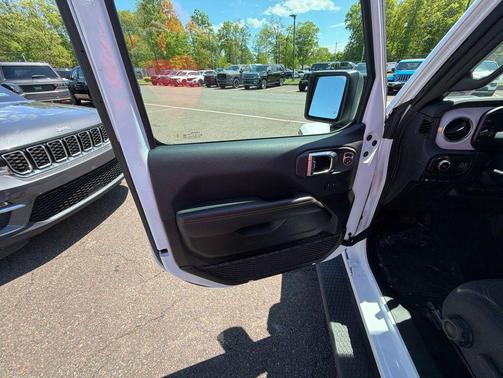 Bright White Clearcoat 2025 Jeep Wrangler 4xe Sahara