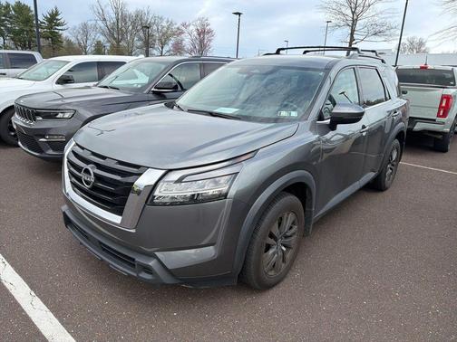 2022 Nissan Pathfinder SV 4WD