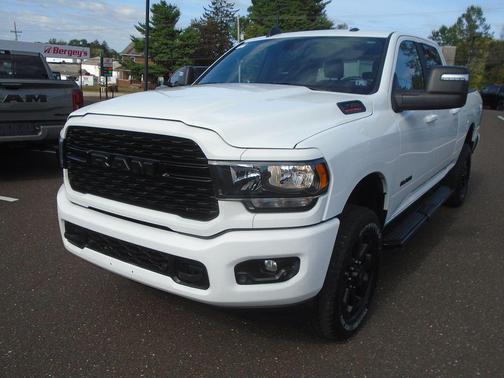 2024 RAM 2500 Big Horn Crew Cab 4x4 6'4' Box