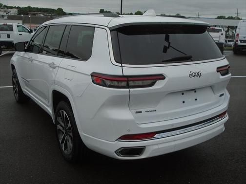 2022 Jeep Grand Cherokee L Overland