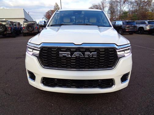 2025 RAM 1500 ST