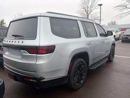 2024 Jeep Wagoneer Series II Carbide 4x4