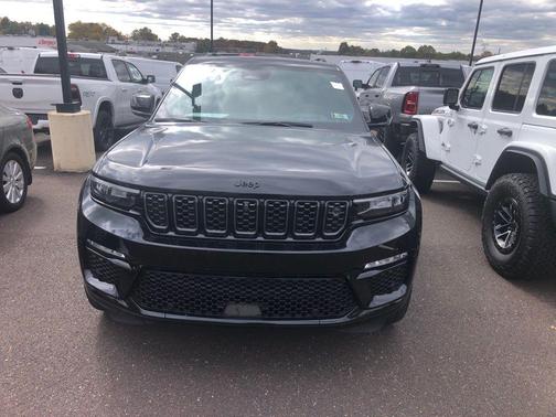2024 Jeep Grand Cherokee Summit