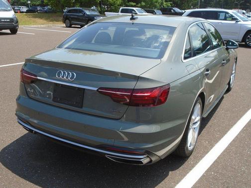 2023 Audi A4 45 S line Premium Plus