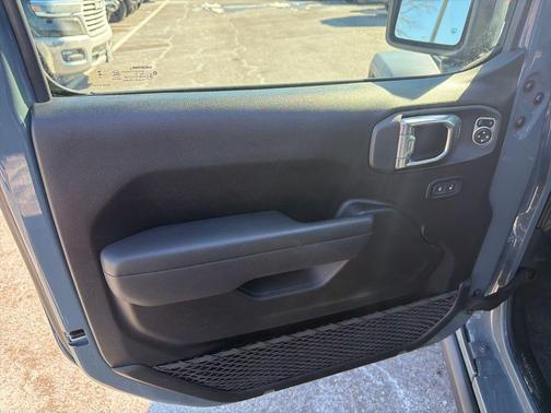 2025 Jeep Wrangler 4xe Willys