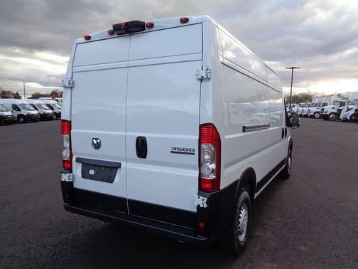 2026 RAM ProMaster 3500 High Roof