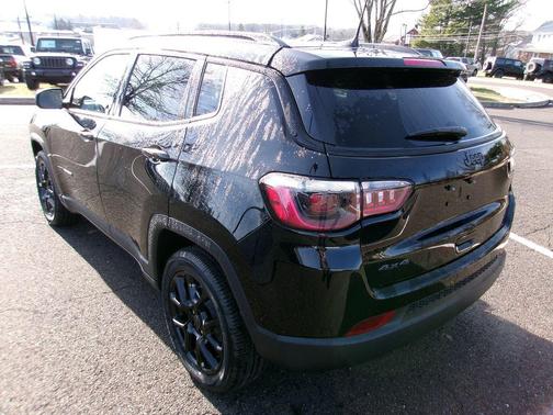 2026 Jeep Compass Latitude