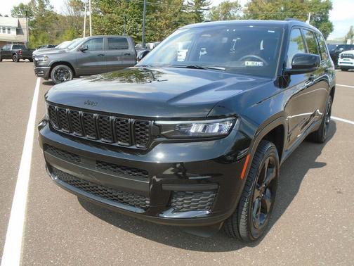 2023 Jeep Grand Cherokee L Altitude