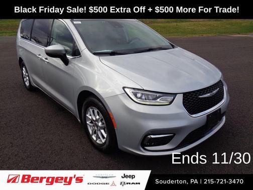 2023 Chrysler Pacifica Touring L