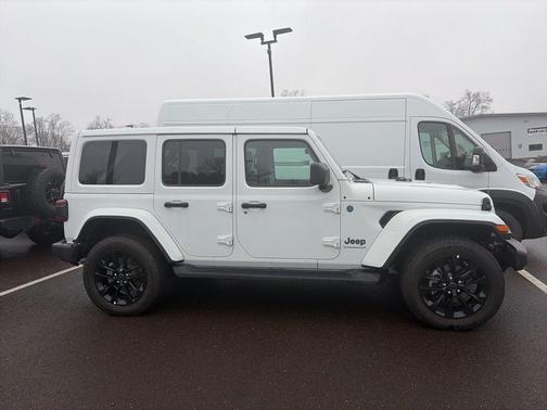 2025 Jeep Wrangler 4xe Sahara