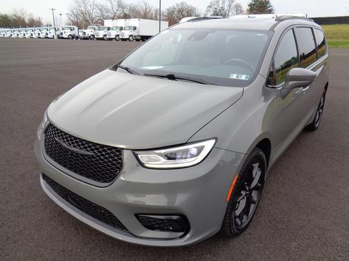 2022 Chrysler Pacifica Limited