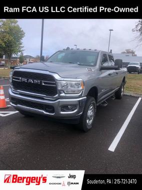 2022 RAM 2500 Tradesman Crew Cab 4x4 8' Box