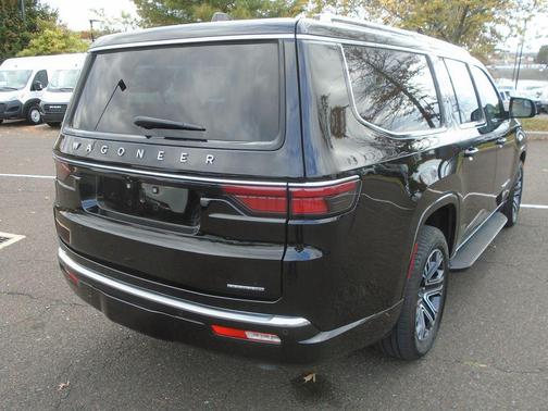 2024 Jeep Wagoneer L Series II 4x4