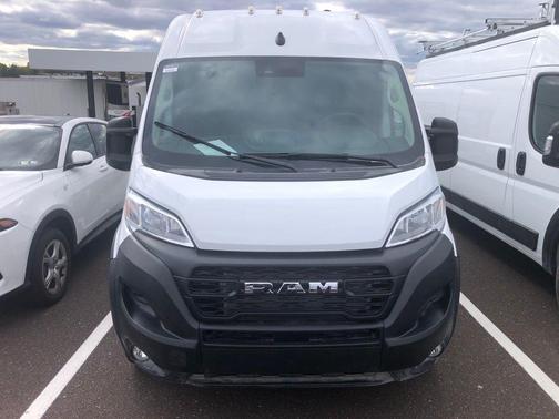 2025 RAM ProMaster 2500 Tradesman