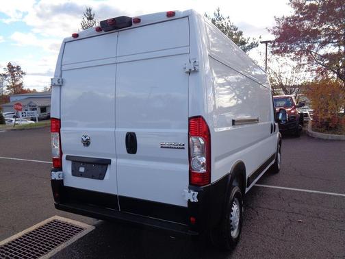 2025 RAM ProMaster 2500 Tradesman
