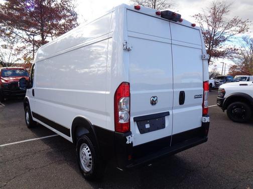 2025 RAM ProMaster 2500 Tradesman