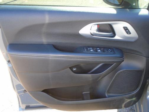 2021 Chrysler Pacifica Hybrid Touring L
