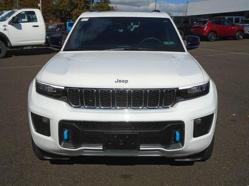 2023 Jeep Grand Cherokee 4xe Overland