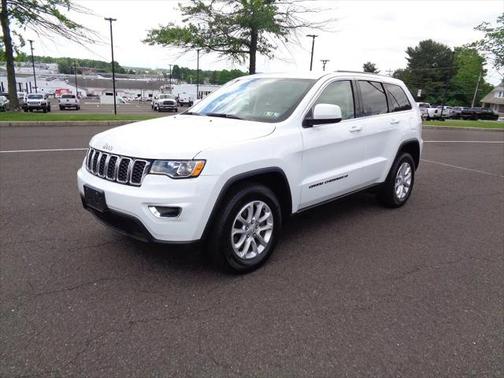 2022 Jeep Grand Cherokee Laredo