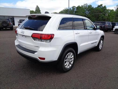 2022 Jeep Grand Cherokee Laredo