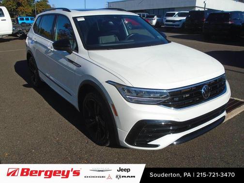 2023 Volkswagen Tiguan 2.0T SE R-Line Black 4MOTION